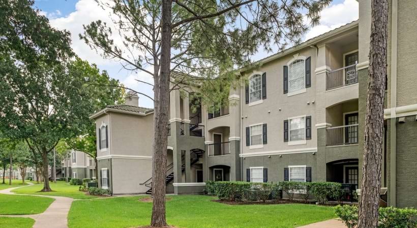 Exterior of Our Pet-Friendly Apartments for Rent in Houston